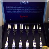 K01. Spode fork set.